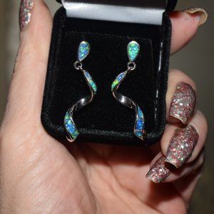 Vintage New In Box Ann Klein Sterling Silver Opal Twist Earrings